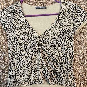Brandy Melville shirt!